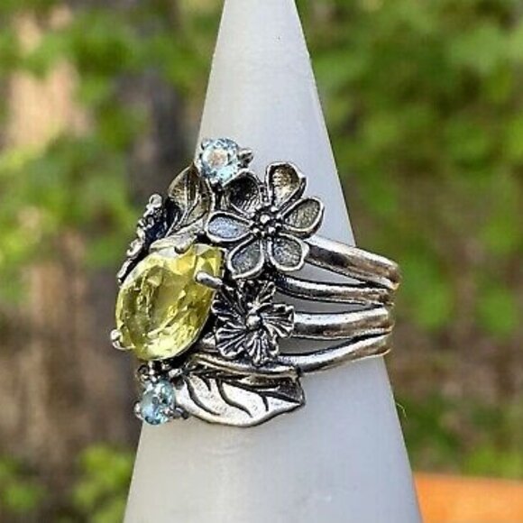 Or Paz Silver Floral Ring with Yellow and Blue Stones - Picture 7 of 8